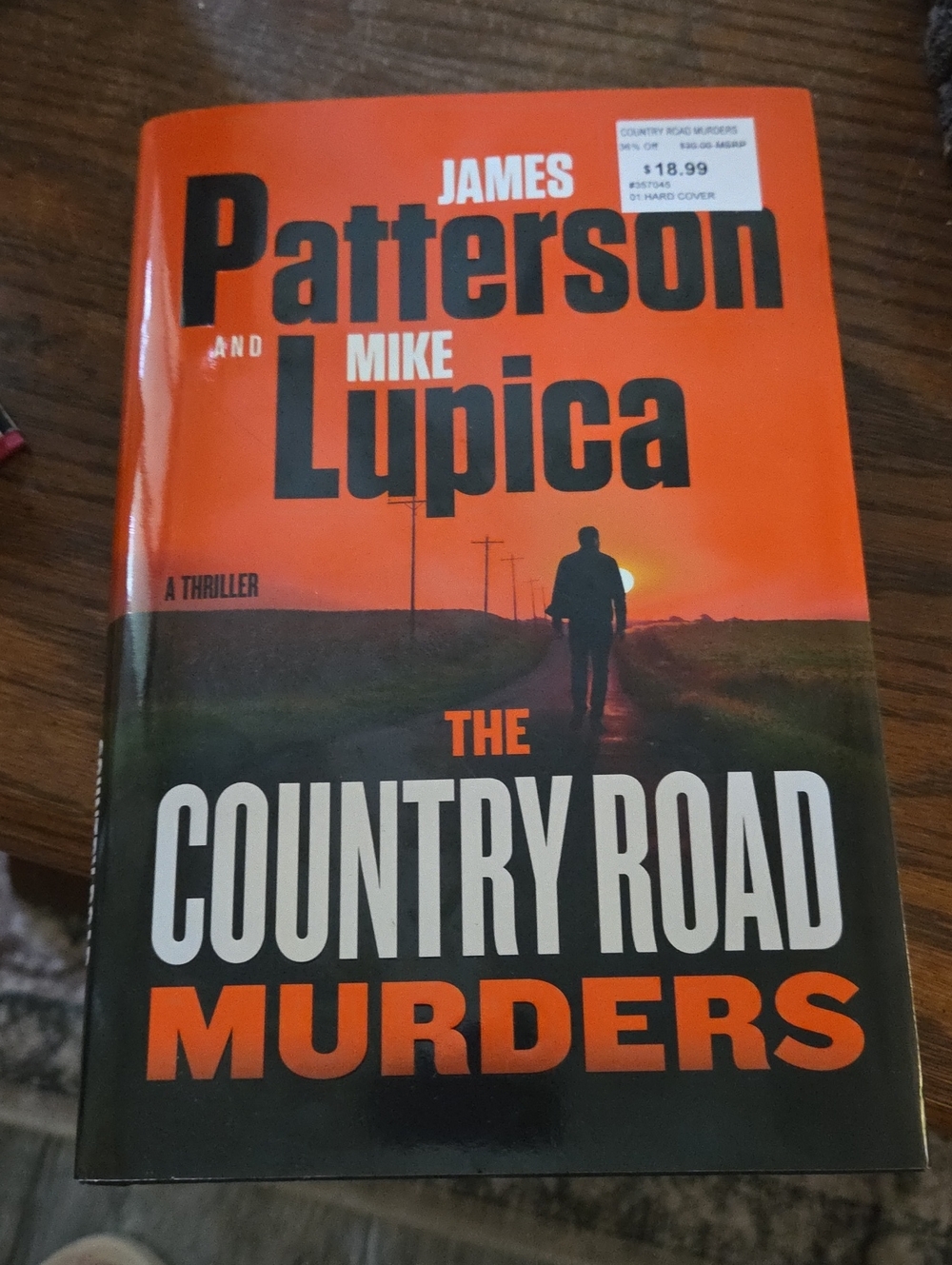 Hardcover Book James Patterson The Country Road Murders 2026